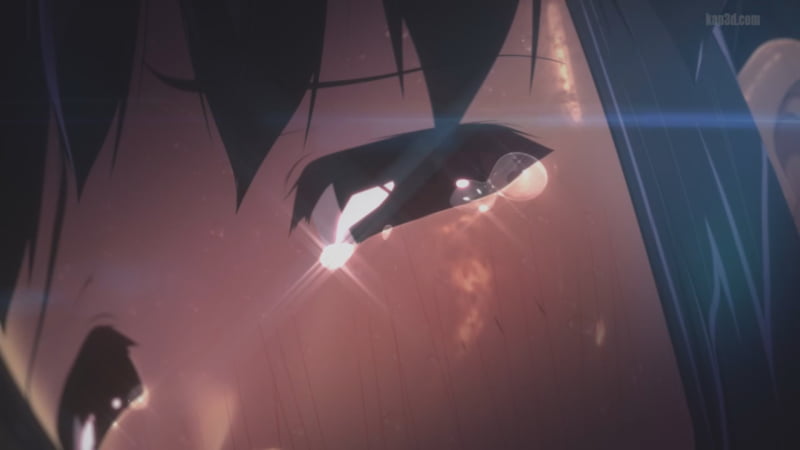 目をうるませてこちらを見つめるお姉さん