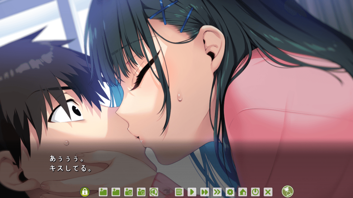 小桃(あぅぅぅ。キスしてる。)